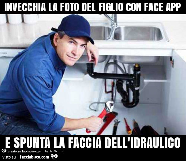 Invecchia la foto del figlio con face app e spunta la faccia dell'idraulico