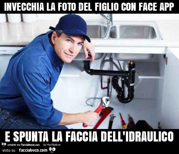 Invecchia la foto del figlio con face app e spunta la faccia dell'idraulico