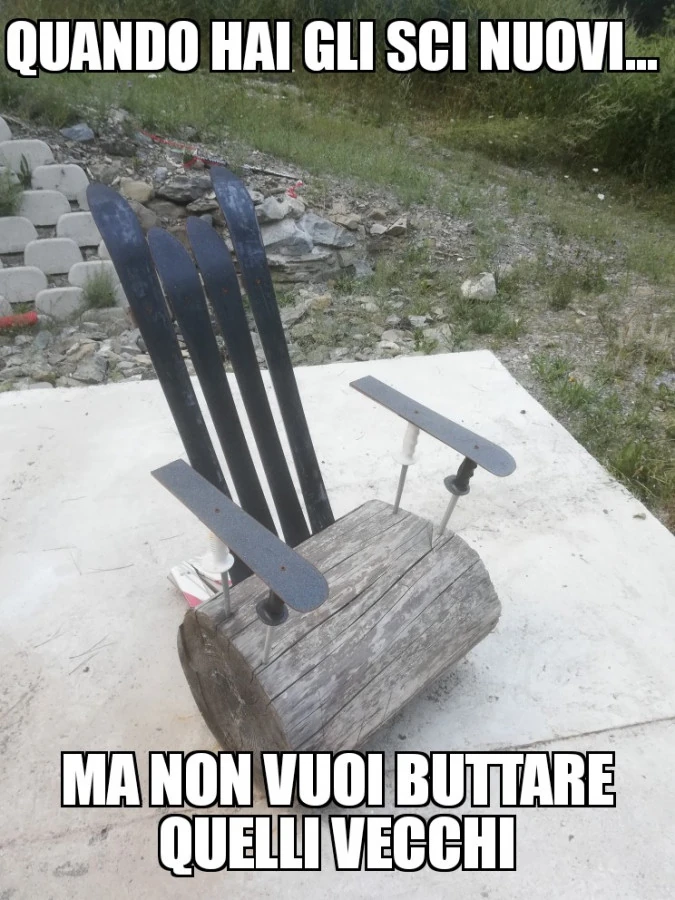 Quando hai gli sci nuovi ma non vuoi buttare quelli vecchi